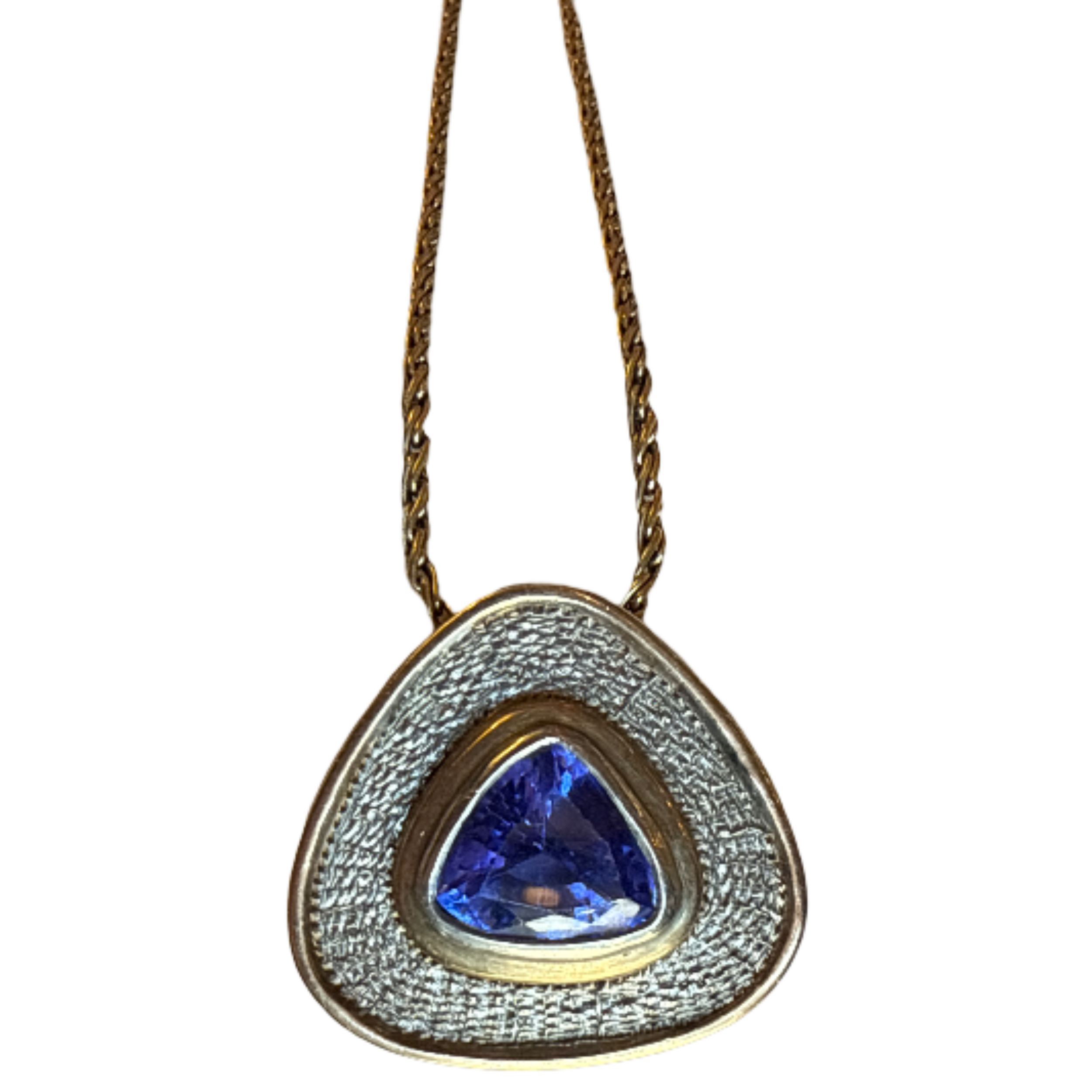 18KT Gold Necklace with Purple Tanzanite, 19"